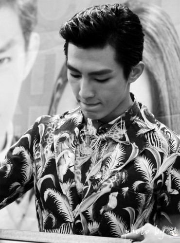 Aaron Yan Fotoğrafı