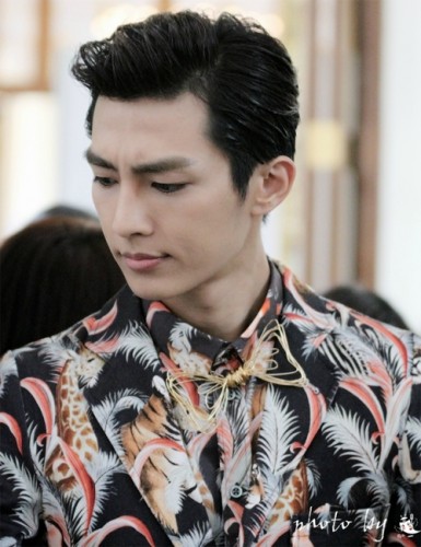 Aaron Yan Fotoğrafı