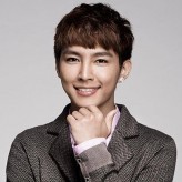 Aaron Yan fotoğrafı