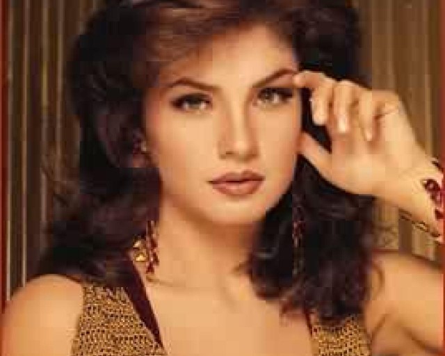 Pooja Bhatt Fotoğrafı