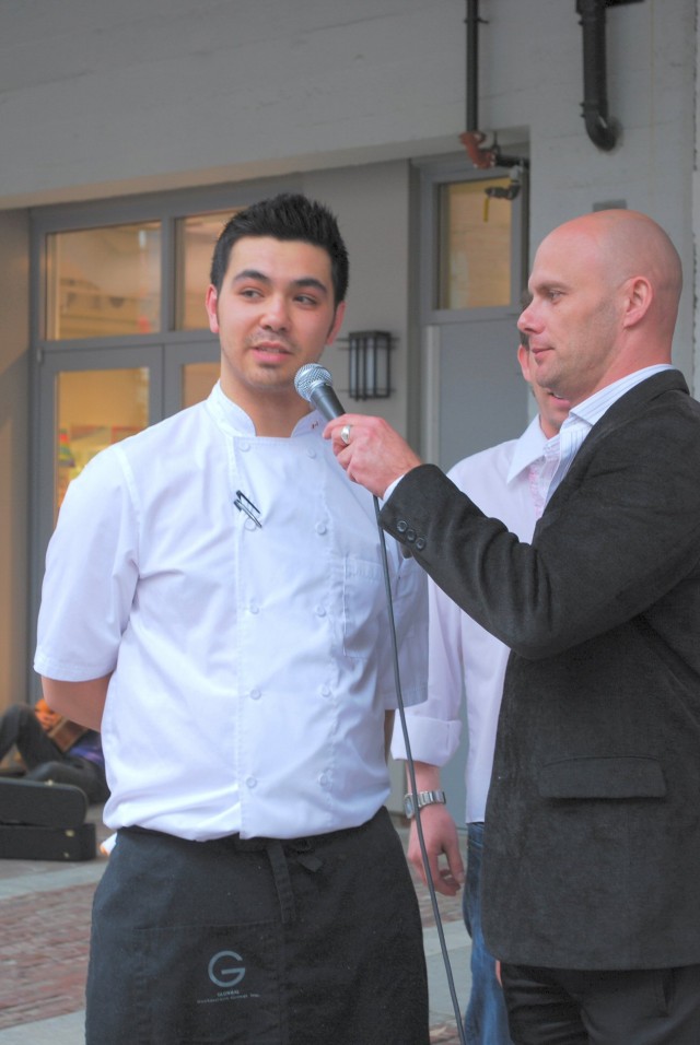 Charles Zuckermann fotoğrafı