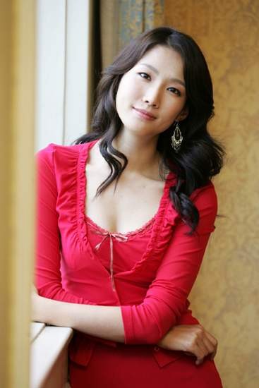 Lee Seon-jin fotoğrafı