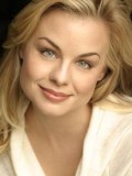 Jessica Collins (ı) fotoğrafı