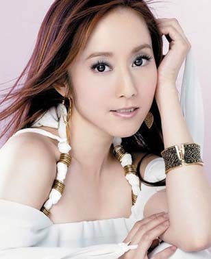 Evonne Hsu fotoğrafı