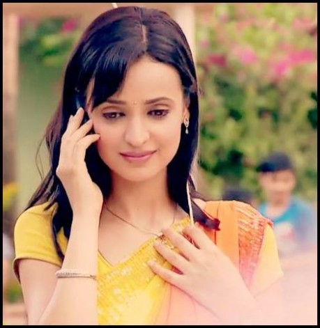 Sanaya Irani Fotoğrafı