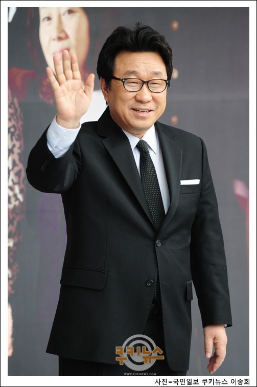 Im Ha-ryong Fotoğrafı