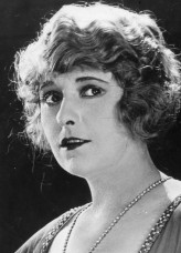 Pearl White fotoğrafı