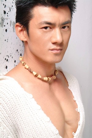 Ren Tian Ye fotoğrafı