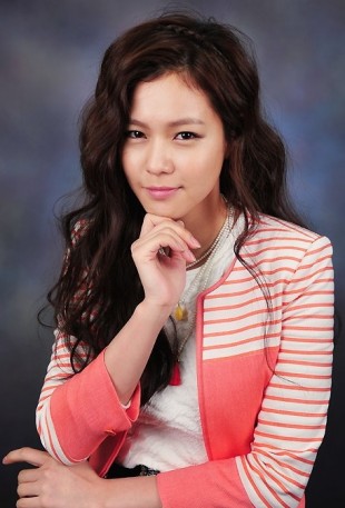 Kyung Soo-jin Fotoğrafı