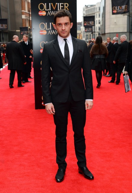 Jonathan Bailey Fotoğrafı