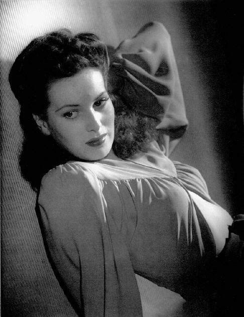 Maureen O'Hara fotoğrafı