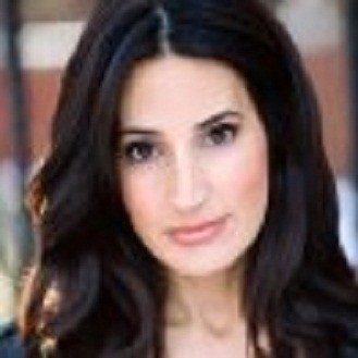 Brooke Stacy Mills fotoğrafı