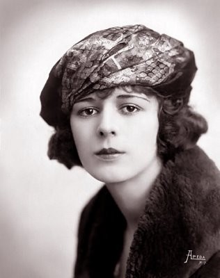 Anita Stewart Fotoğrafı