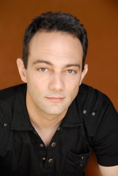 Mike McFarland fotoğrafı