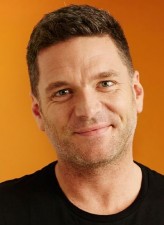 Josh Quong Tart fotoğrafı