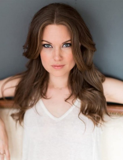 Anna Van Hooft fotoğrafı