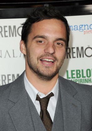 Jake Johnson Fotoğrafı
