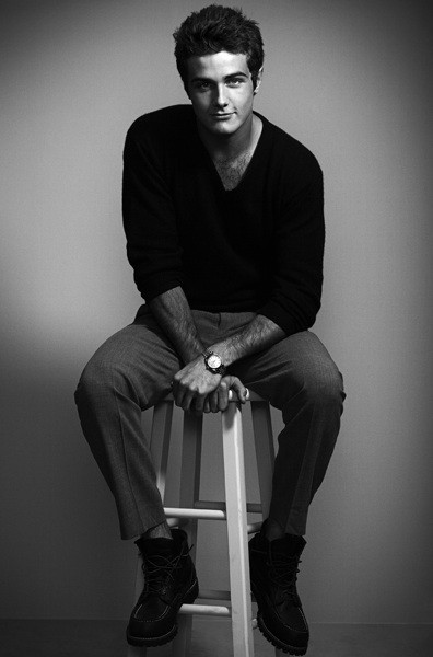 Beau Mirchoff fotoğrafı