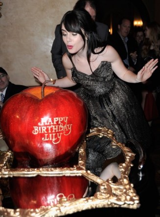 Lily Collins Fotoğrafı