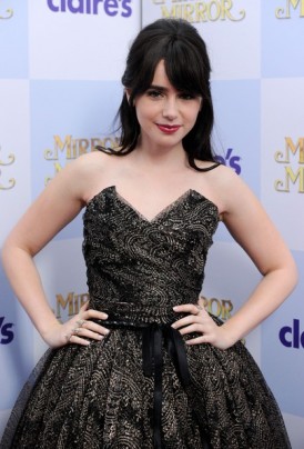 Lily Collins Fotoğrafı