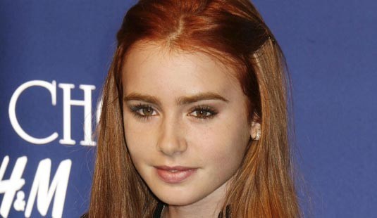 Lily Collins Fotoğrafı