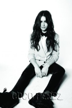 Lily Collins Fotoğrafı