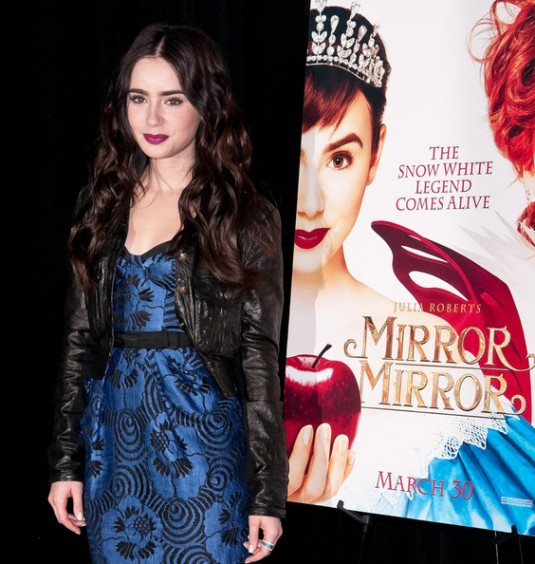 Lily Collins Fotoğrafı