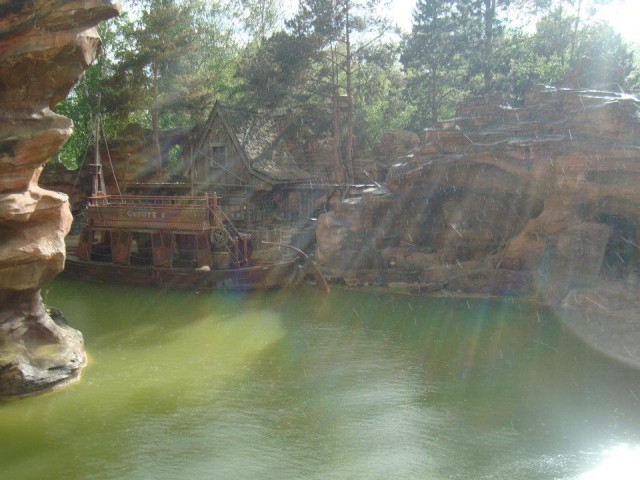 Lily Collins Fotoğrafı