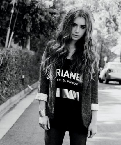 Lily Collins Fotoğrafı