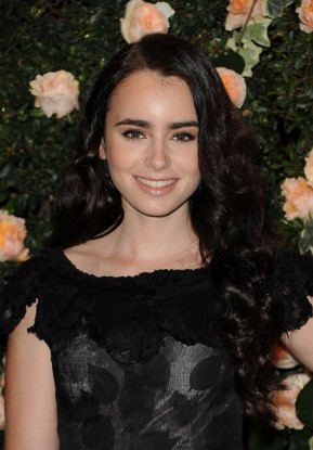 Lily Collins Fotoğrafı