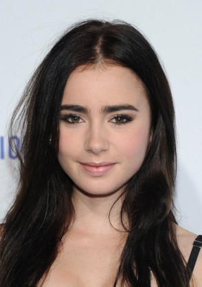 Lily Collins Fotoğrafı