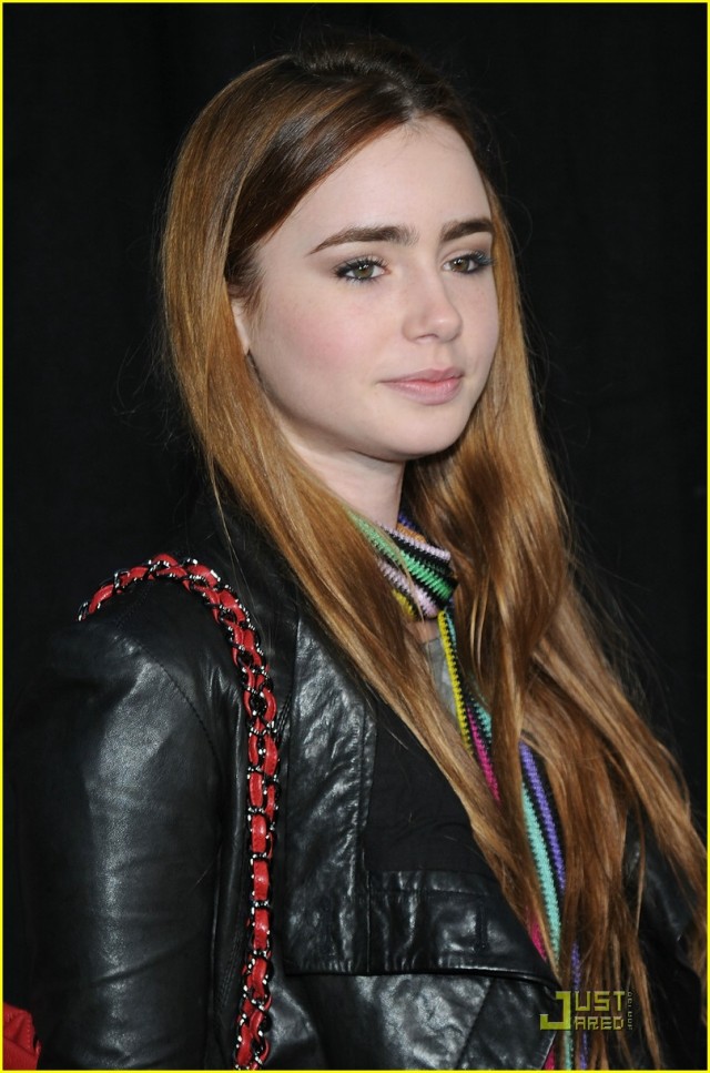 Lily Collins Fotoğrafı