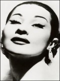 Yma Sumac fotoğrafı