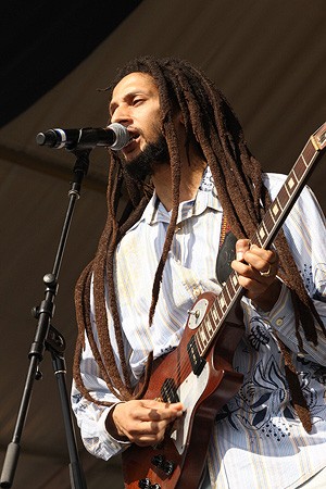 Julian Marley fotoğrafı
