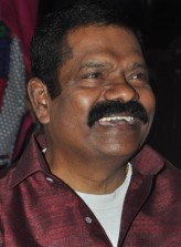 Vinu Chakravarthy fotoğrafı