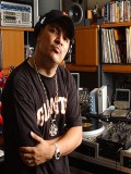 Mix Master Mike fotoğrafı