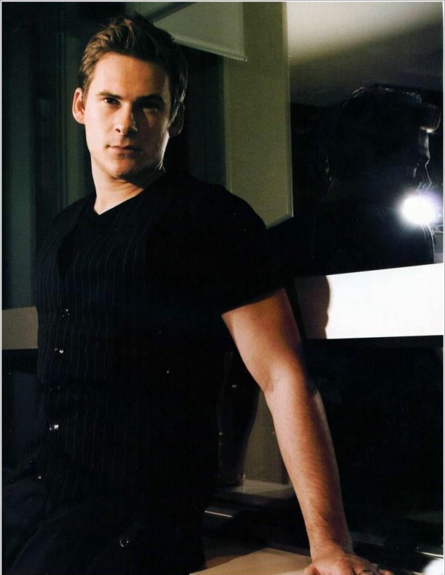 Lee Ryan Fotoğrafı