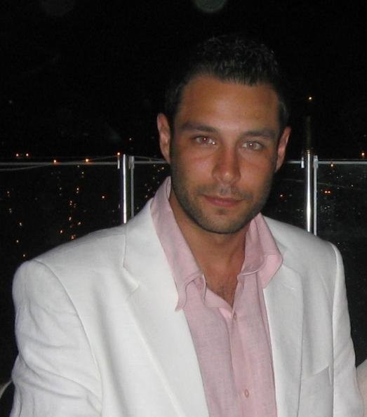 Alp Kadıoğlu fotoğrafı