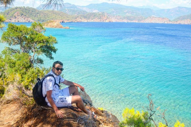 Metin Altınçekiç Fotoğrafı