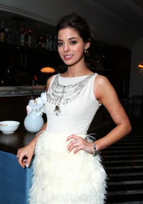 Gia Mantegna Fotoğrafı