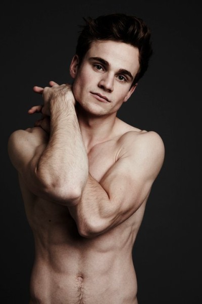 Allan Hyde Fotoğrafı