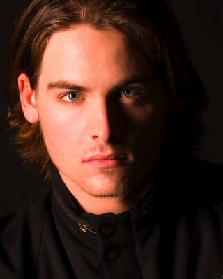 Kevin Zegers Fotoğrafı