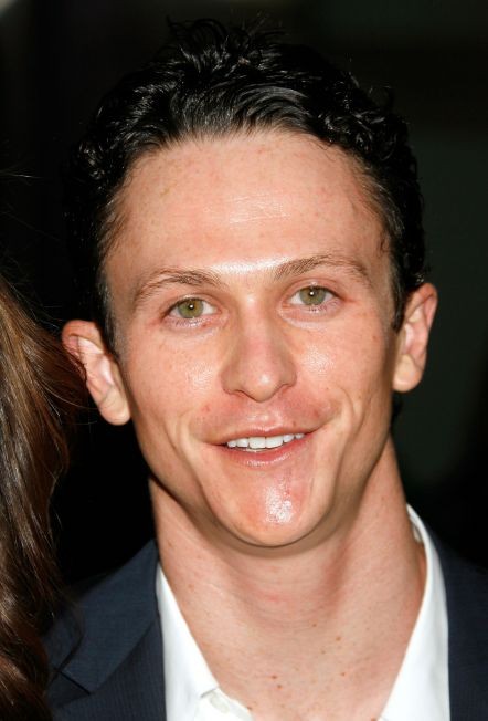 Jonathan Tucker Fotoğrafı