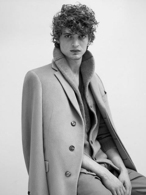 Niels Schneider fotoğrafı