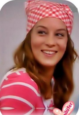 Emel Çölgeçen fotoğrafı