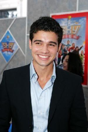 Steven Strait fotoğrafı