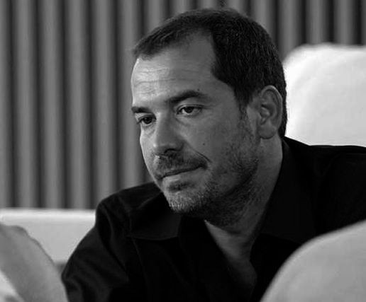 Fikret Kuşkan fotoğrafı