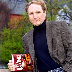 Dan Brown Fotoğrafı