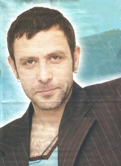 Nejat İşler Fotoğrafı