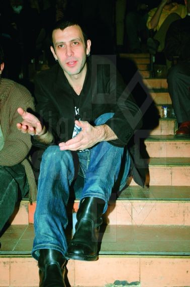 Nejat İşler Fotoğrafı